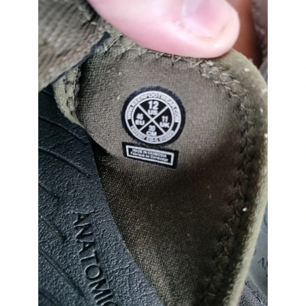 KEEN Solr Toe Post Sandals Mens 12 Dark Olive Green Flip Flops Water Shoes 10225